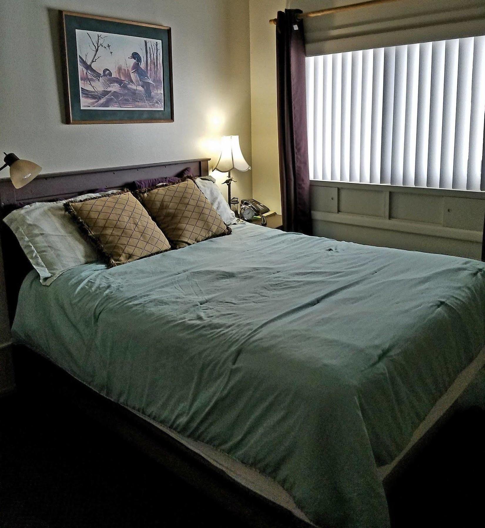 Dawson House Lodge Кимълт Екстериор снимка